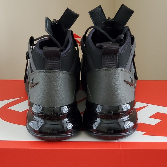 Nike Air 270 Utility Sequoia
Sneakers sz 10 - Picture 4 of 8